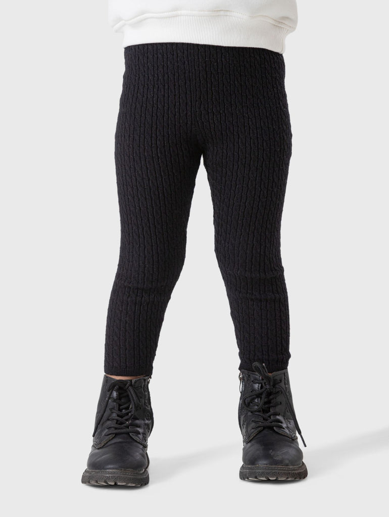 Ribbed knitted legging