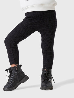 Ribbed knitted legging